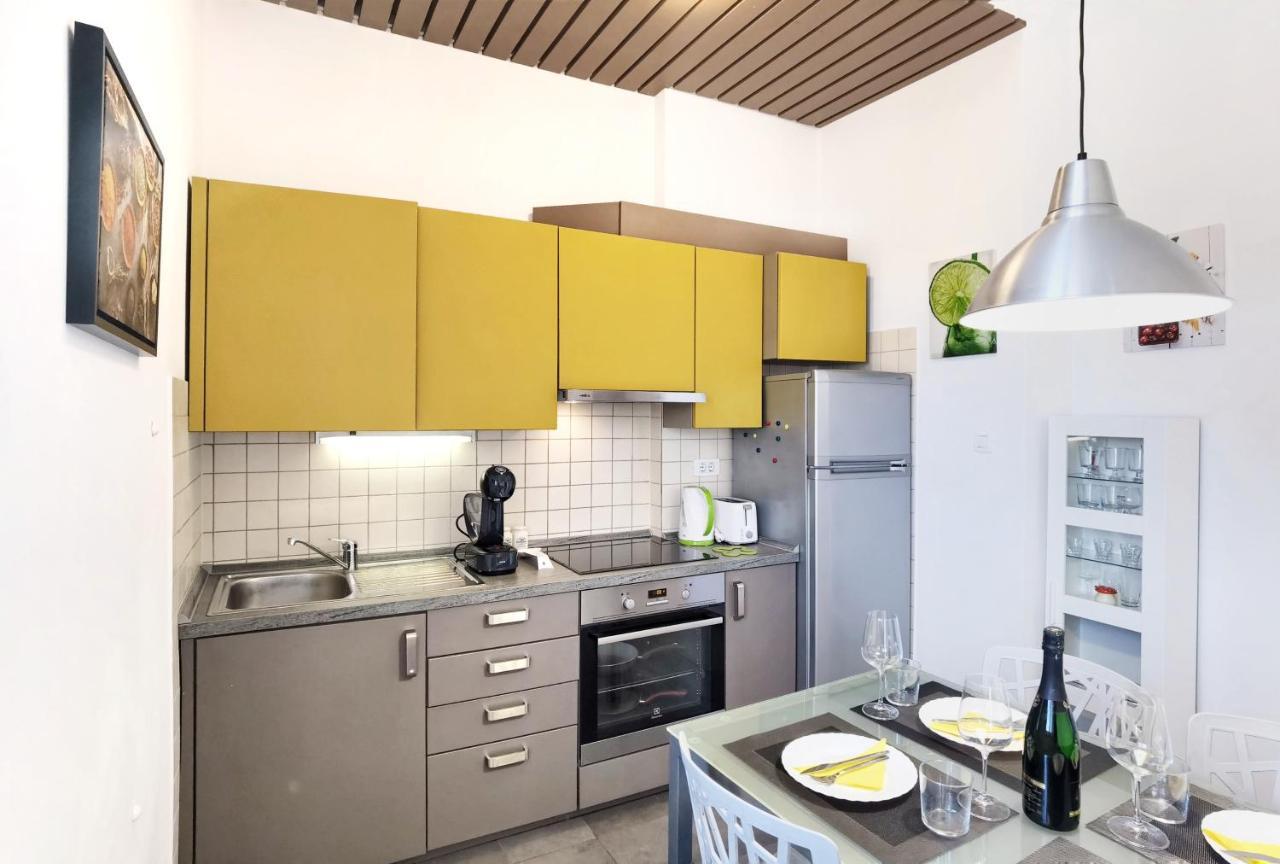 City Center Apartment Soldic Split Exteriör bild