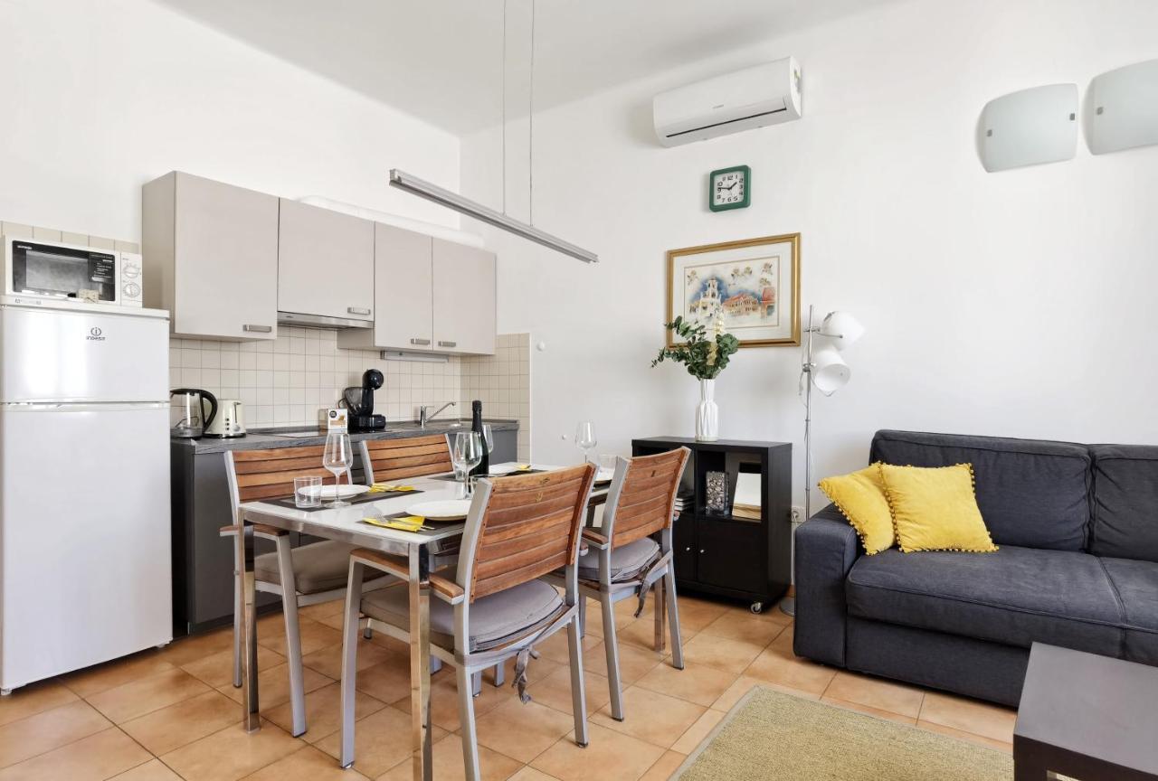 City Center Apartment Soldic Split Exteriör bild